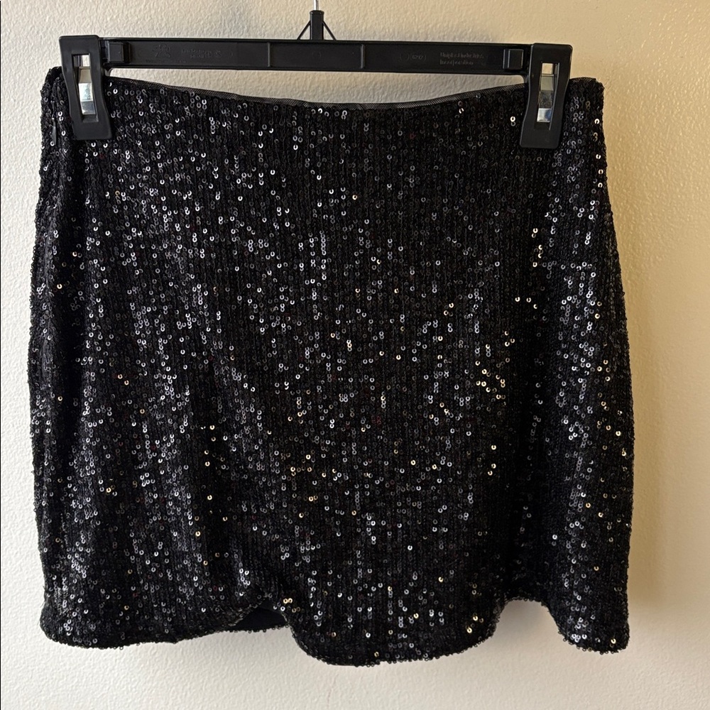 Abercrombie & Fitch Women Sequin Black Skort Size 
Small NWT - Picture 5 of 6